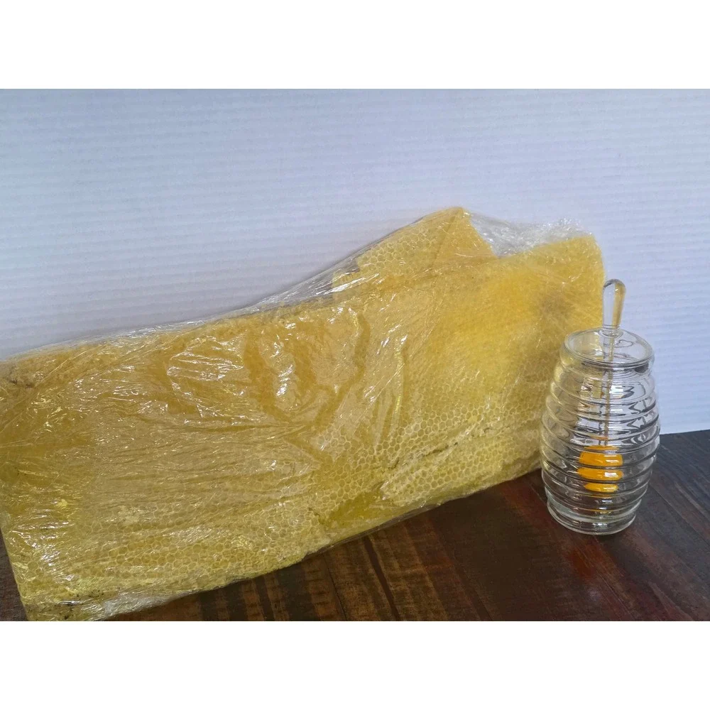 Glass Beehive Honey Pot Jar‎ with Silicone Dipper and Fresh Honeycomb Slab Set